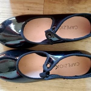 Girls tap shoes